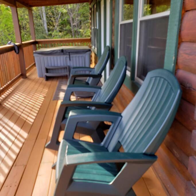 Yogi'S Den: Breathtaking Views! 3 Min To Dollywood, On 1 Acre! Sevierville Exterior foto